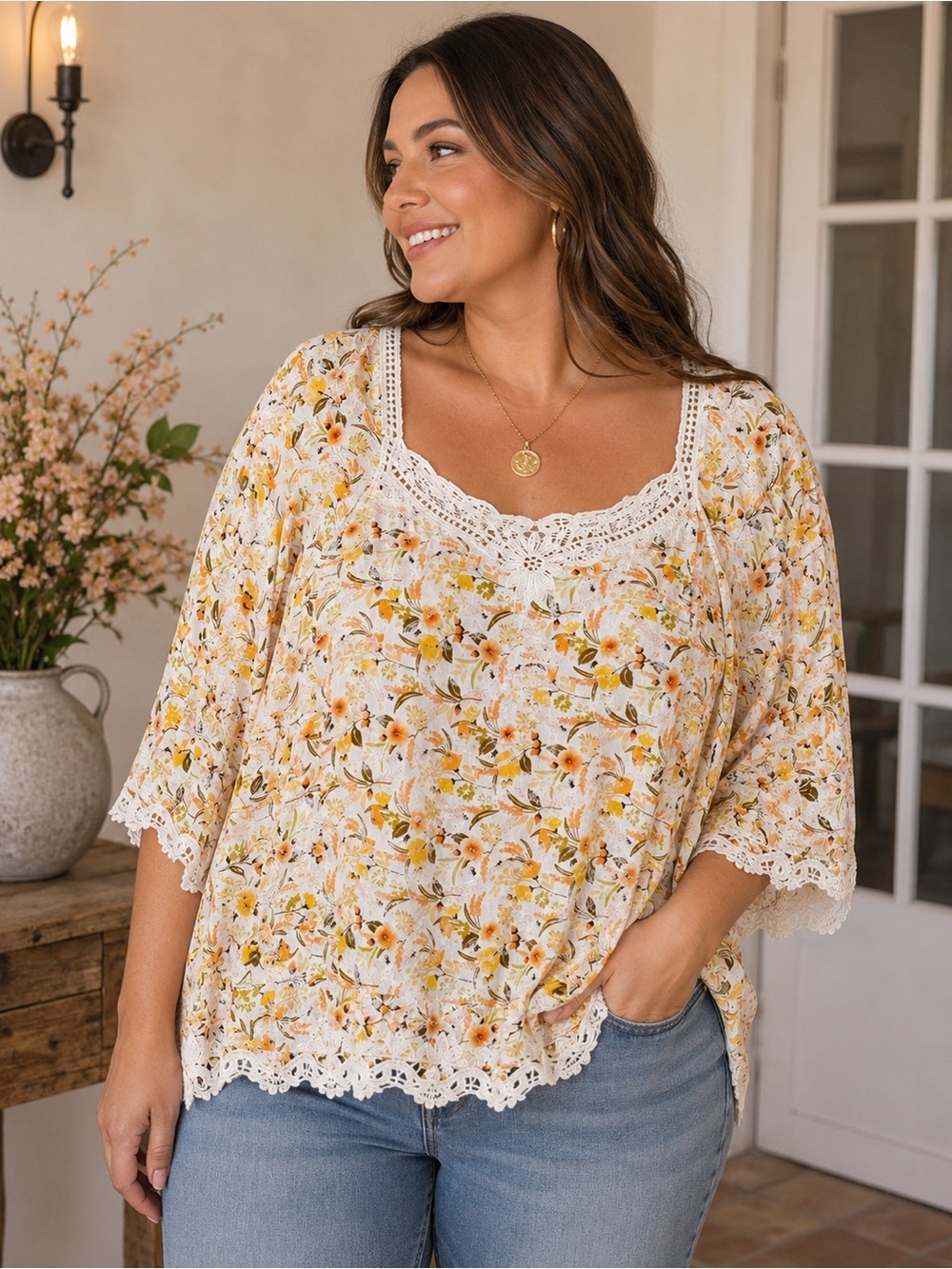 Solitaire Floral Boho Crochet Lace Blouse Size 1X | Cream Yellow Floral Tunic